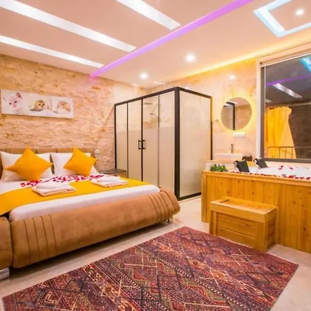 Ekru / Kalkan Kaş